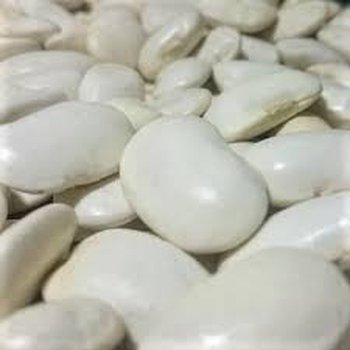 Купуємо квасолю білу та кольорову. Заберемо своїм транспортом